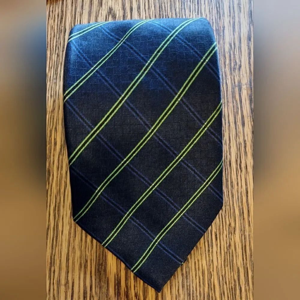 Carlos Devenezia silk tie